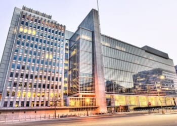 Wealthy Investors Should Bet Big With Their Own Money Instead