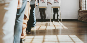 Illegal who ran Des Moines schools is registered to vote … in Maryland