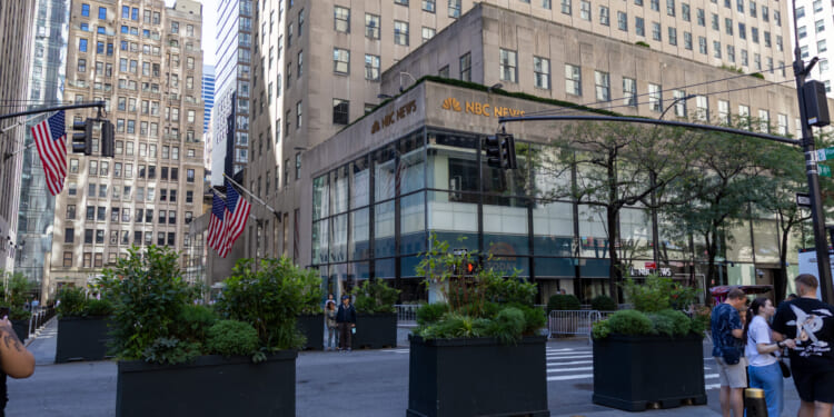 Major legacy media outlets shedding employees