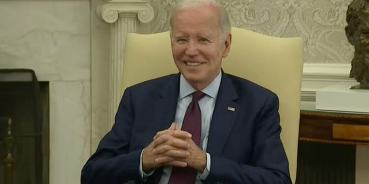 Watchdog seeks prosecution in autopen scandal