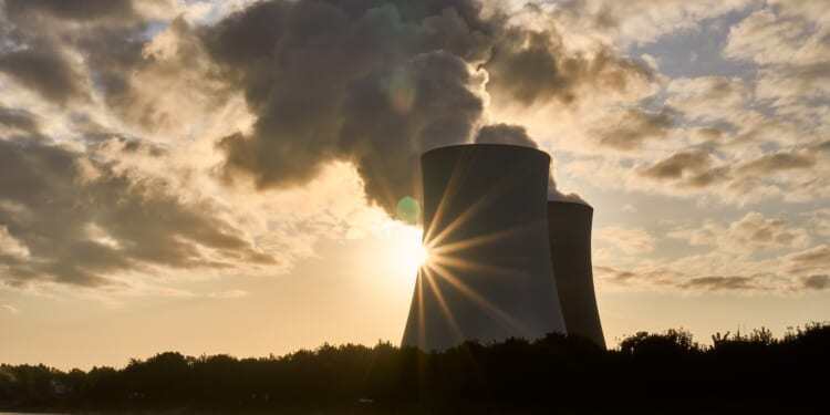 Duke plan confirms greater productivity of nuclear, natural gas