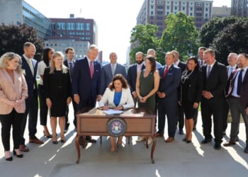 After 2,500 days, Whitmer ignores her open government promise – Mackinac Center