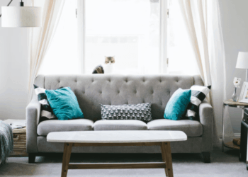 How to Clean the Dirty Edges of Carpet