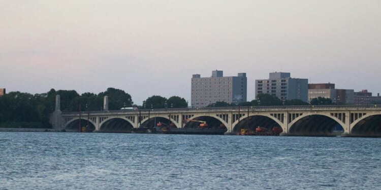 Smarter rules and better schools could get Michigan back on its feet – Mackinac Center