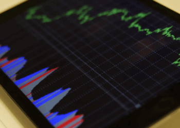 Why Smart Financial Decisions Matter More in a Fragile Economy