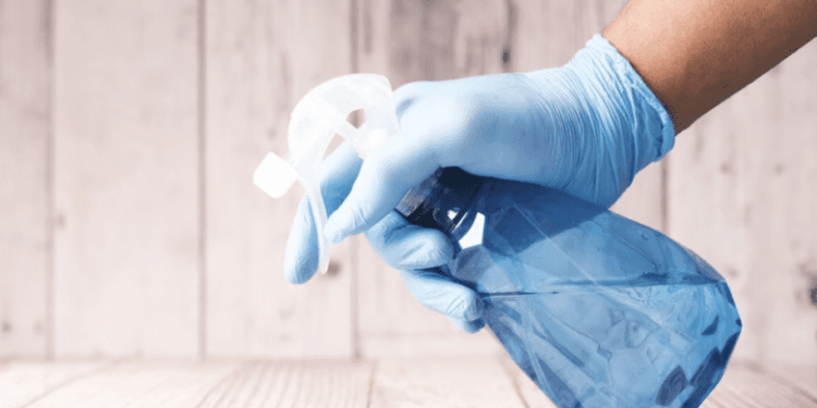 Homemade Febreze? I Tried It So You Don't Have To