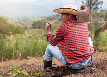 SB 6045 transfers power from farmworkers to unions