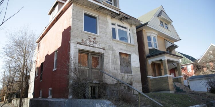 Senior discount won’t solve Michigan’s property tax problem – Mackinac Center