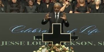 Harris, Obama use Jesse Jackson funeral for politics