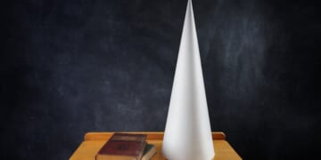 Michigan’s inflated teacher evals are failing students – Mackinac Center