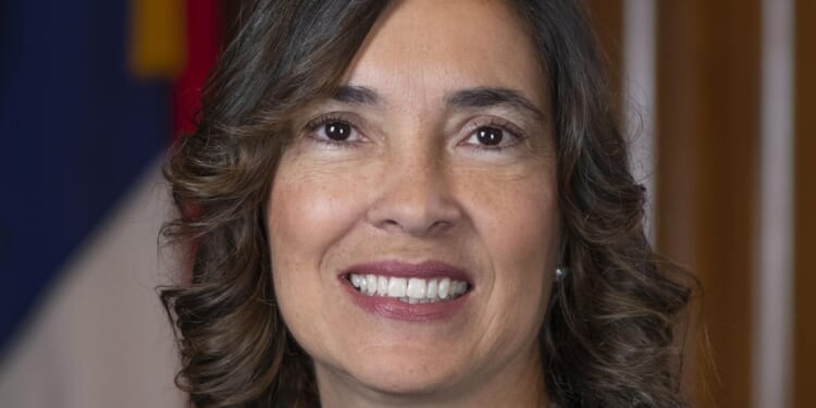 Let judicial candidates speak