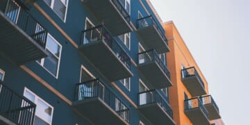 Benefits of a HUD work requirement