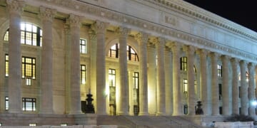new-yorks-school-districts-plan-to-spend-over-37k-per-student