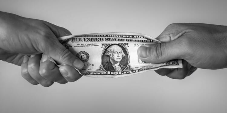 Tariffs blunt positive impacts of tax cuts