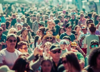 Medical journal backs unlimited migration … legal or not