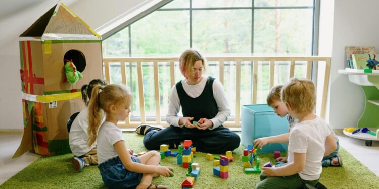 Michigan’s childcare regulations should move toward national levels – Mackinac Center