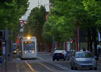 MAX at 40- Randal O’Toole Examines TriMet’s Anniversary Claims-cm