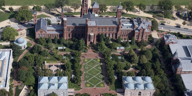 Panning the Smithsonian’s ‘false neutrality’
